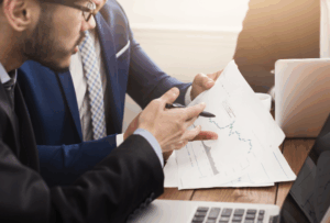 tem como transferir uma empresa com dívidas para outra pessoa